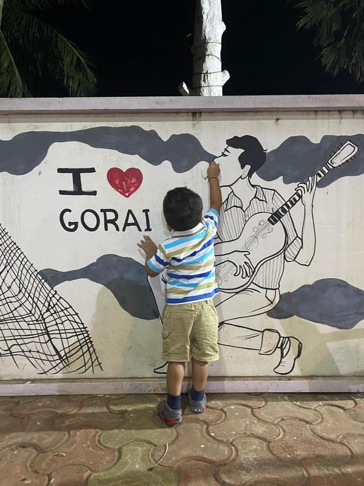 I love Gorai Beach